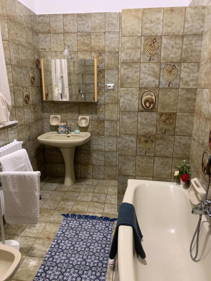 La Casa Dei Due Aranci Villa Albisola Superiore Bagian luar foto