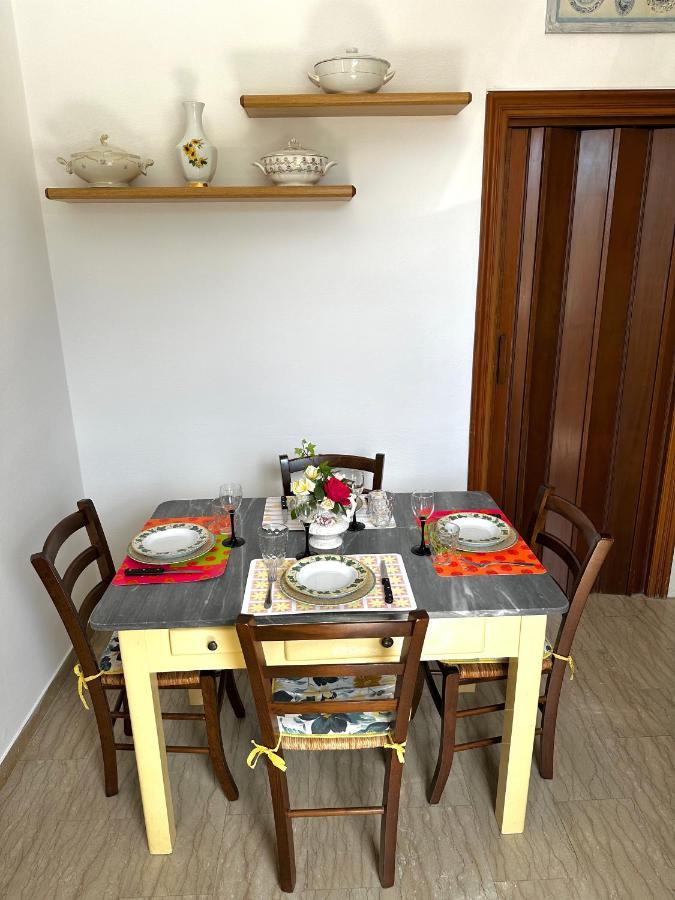 La Casa Dei Due Aranci Villa Albisola Superiore Bagian luar foto